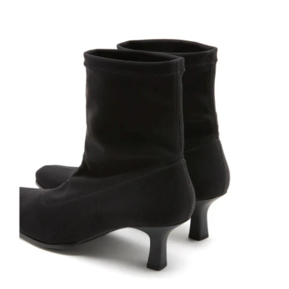 New in Box La Canadienne Tally Boots, Black, 10, $450 - Picture 5 of 8